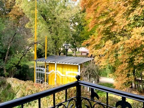 квартира за адресою Михайлівська вул., 21