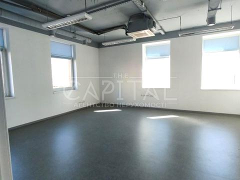 комерційна за адресою Валерія Лобановського просп., 119