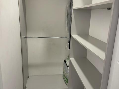 квартира за адресою Олександра Олеся вул., 10