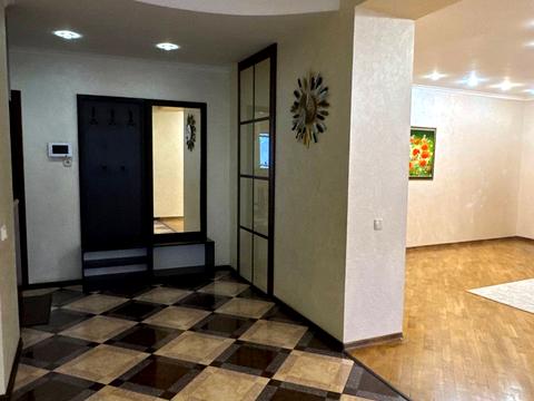 квартира за адресою Київ, Відпочинку вул., 10