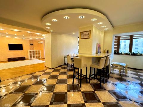 квартира за адресою Київ, Відпочинку вул., 10