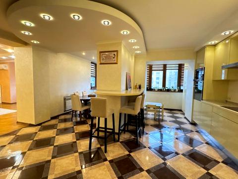 квартира за адресою Київ, Відпочинку вул., 10