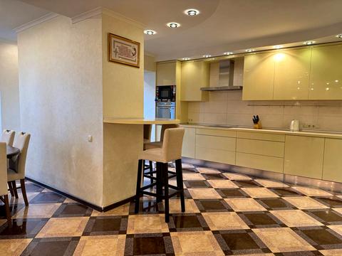 квартира за адресою Київ, Відпочинку вул., 10