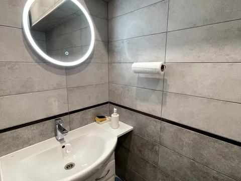 коммерческая по адресу Героев Небесной Сотни просп., 18/7