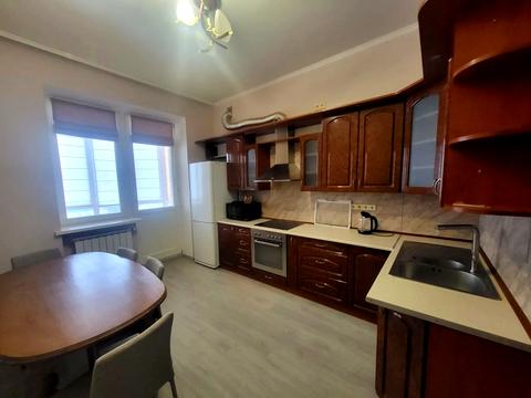 квартира по адресу Владимира Ивасюка просп. (Героїв Сталінграду), 10-А