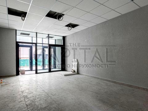 комерційна за адресою Вишняківська вул., 2а