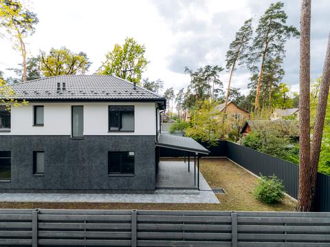 будинок за адресою Революції Гідності вул. (Революції)