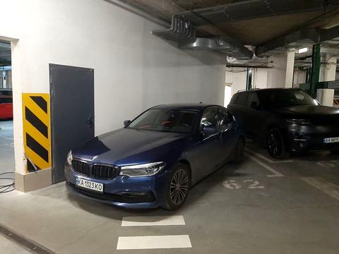 паркоместо по адресу Дегтярная ул., 31