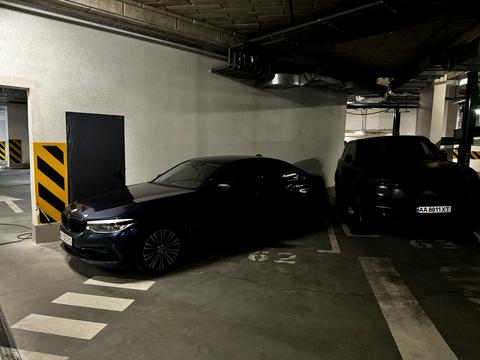 паркоместо по адресу Дегтярная ул., 31