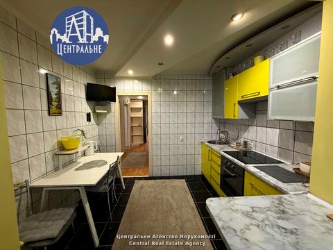 квартира за адресою Героїв Майдану вул. (Червоноармійська), 77