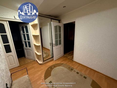 квартира за адресою Героїв Майдану вул. (Червоноармійська), 77