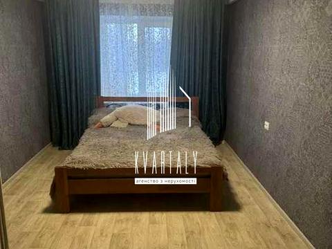 квартира за адресою Зодчих вул., 6-А