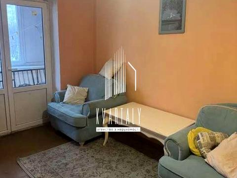 квартира за адресою Зодчих вул., 6-А