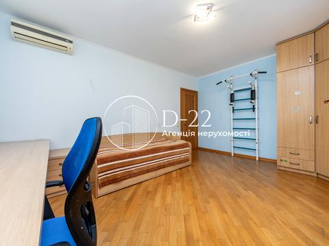 квартира по адресу Елизаветы Чавдар ул., 5