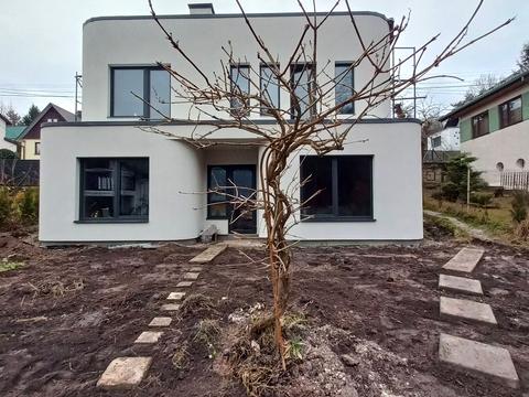 будинок за адресою Січових Срільців