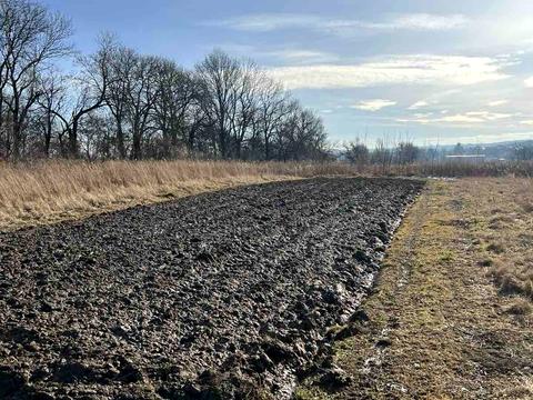 участок по адресу 