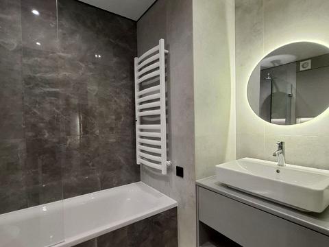 квартира за адресою Романа Левицького вул., (Будинок 7)