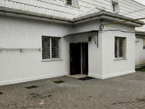 будинок за адресою Крайня вул.