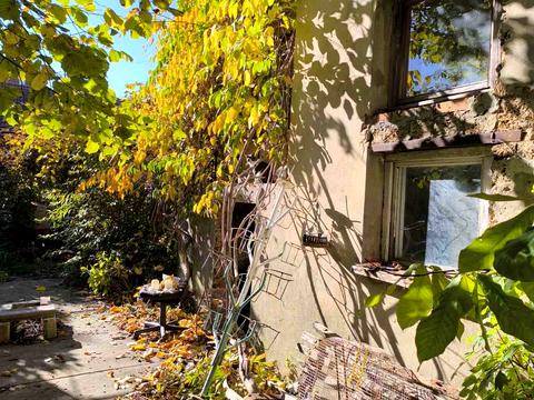 будинок за адресою Абрикосова вул., 2