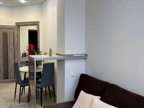 квартира за адресою Абрикосова вул., 7