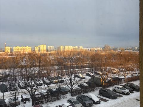 квартира за адресою Абрикосова вул., 7