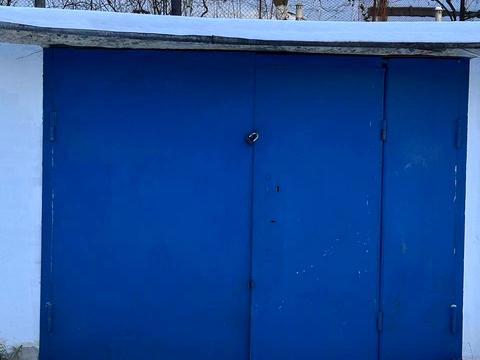 паркоместо по адресу Александра Олеся ул., 2