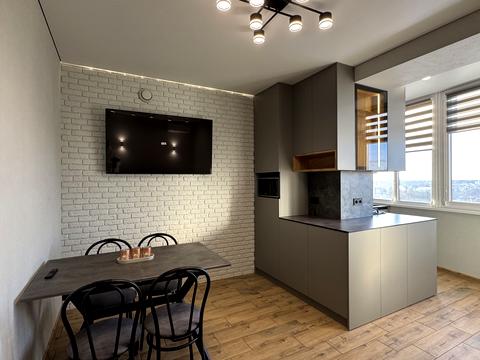 квартира за адресою Театральна вул., 21