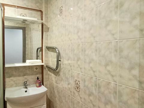 комерційна за адресою Миколи Міхновського бульв. (Дружби народів), 25