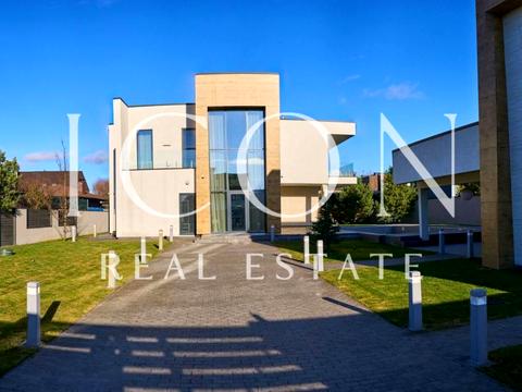 будинок за адресою Абрикосова вул.