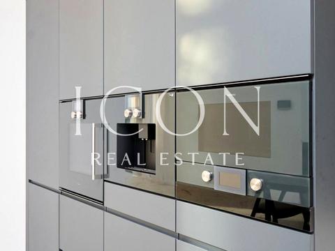 будинок за адресою Абрикосова вул.