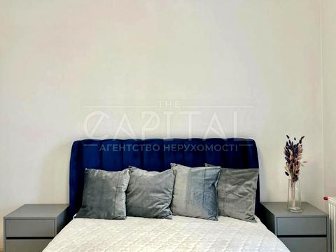 квартира по адресу Героев Полка "Азов ул. (Малиновского маршала), 8