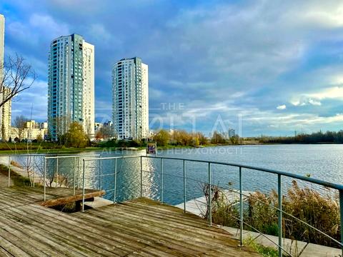 квартира по адресу Героев Полка "Азов ул. (Малиновского маршала), 8