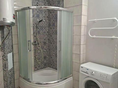 квартира за адресою Академіка Глушкова просп., 9-Д