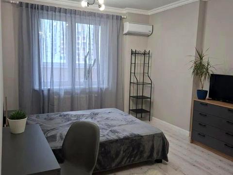 квартира за адресою Академіка Глушкова просп., 9-Д