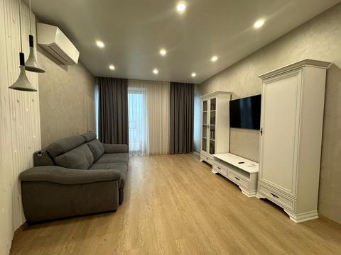 квартира за адресою Набережна Перемоги вул., 7