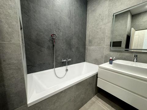 квартира за адресою Набережна Перемоги вул., 7