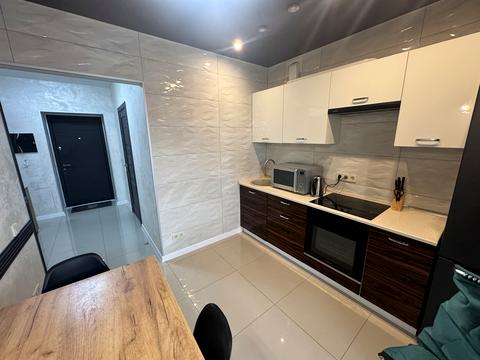 квартира за адресою Драгоманова вул., 8