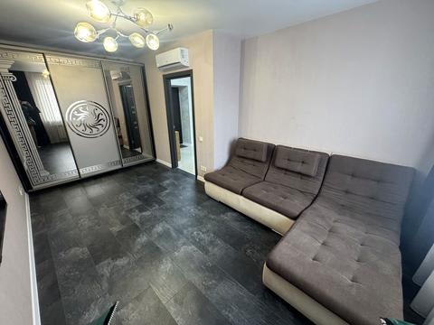 квартира за адресою Драгоманова вул., 8