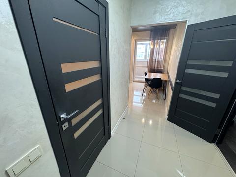 квартира за адресою Драгоманова вул., 8