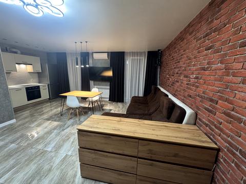 квартира за адресою Драгоманова вул., 8