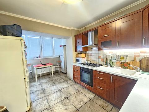 квартира за адресою Київ, Волинська вул., 16