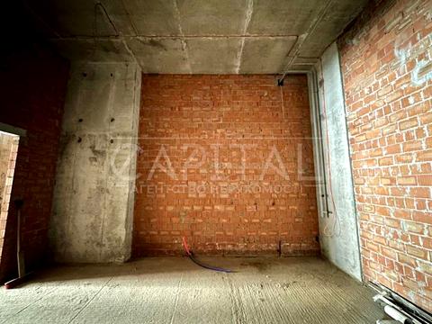 комерційна за адресою Бульварно-Кудрявська вул. (Воровського), 15а