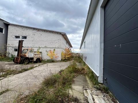 комерційна за адресою без назви, 1