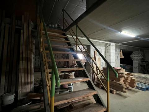 комерційна за адресою без назви, 1