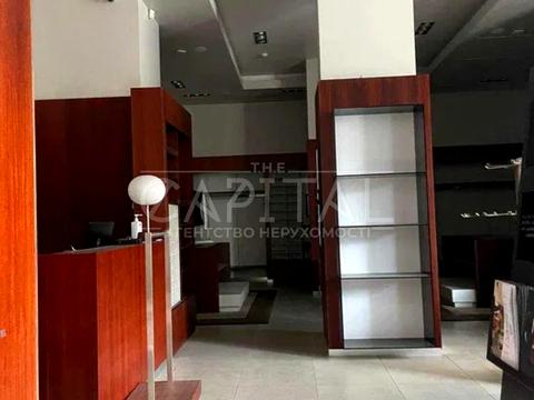 комерційна за адресою Київ, Лесі Українки бульв., 7-Б