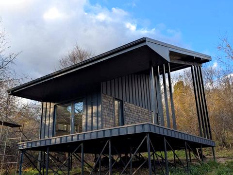 дом по адресу Тиха