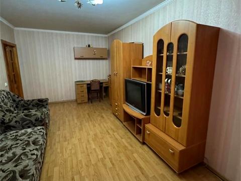 квартира за адресою Миколи Василенка вул., 23-Б