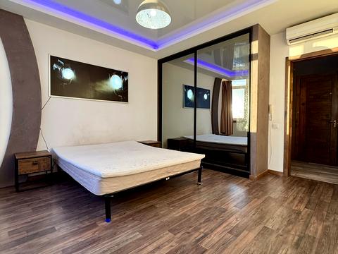 квартира за адресою Юрія Кондратюка вул., 5