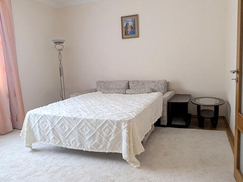 квартира за адресою Наукова вул., 43а