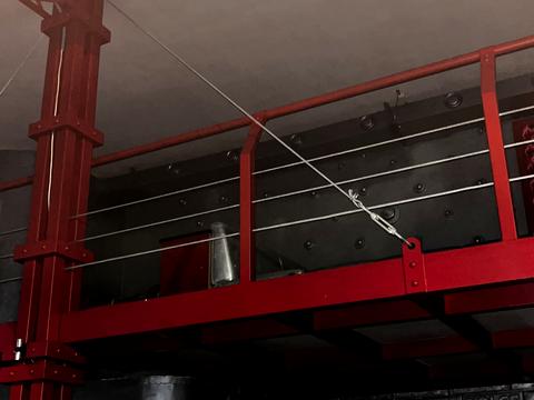 комерційна за адресою Руська вул., 244